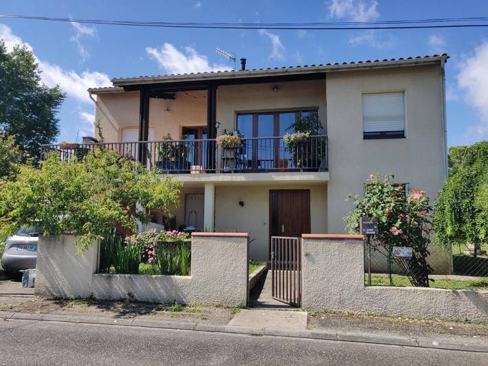 Gîte pour 7 personnes, avec Terrasse et Jardin à Passage - 2