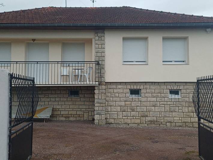 Gîte pour 6 personnes, avec jardin