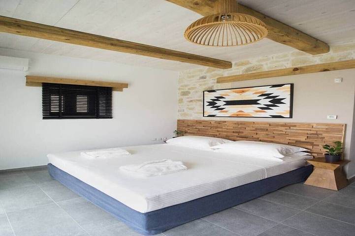 Location de vacances pour 6 personnes, avec jacuzzi ainsi que sauna et balcon dans Falasarna - 4