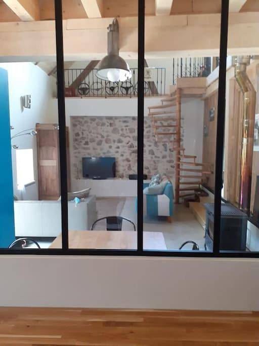 Location de vacances pour 5 personnes, avec vue et terrasse à Le Châtelard - 4