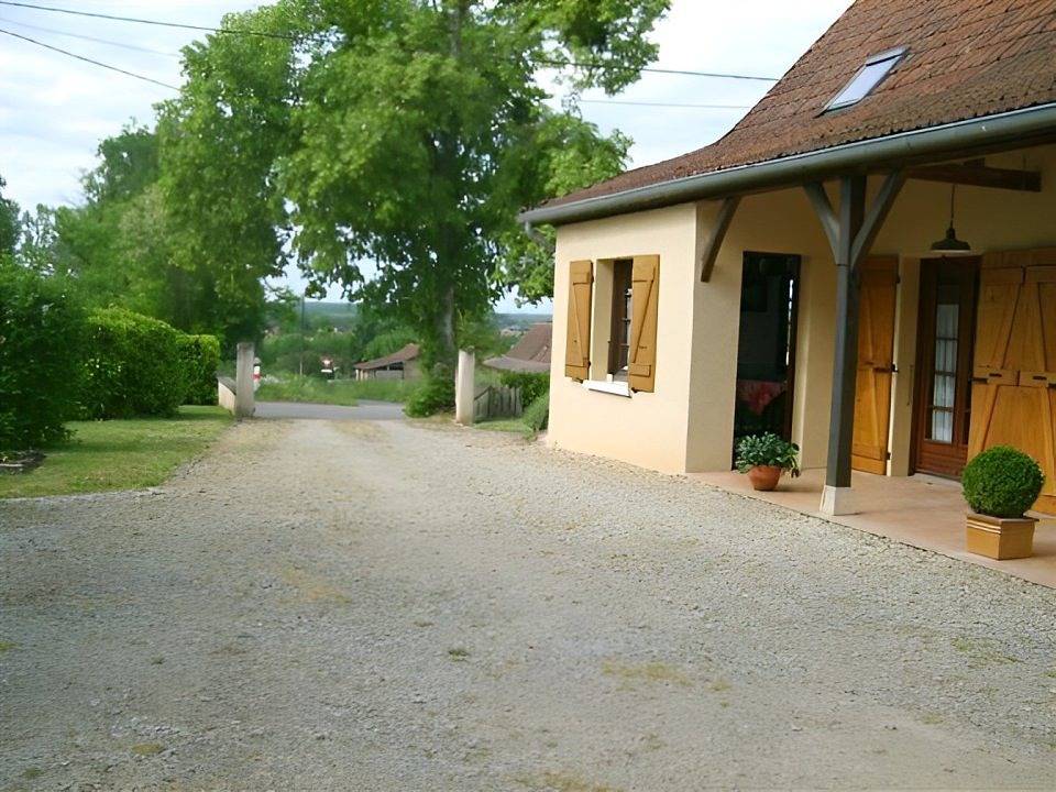 Chambre d'hôtes à la campagne - Suite Familiale in Branges, Région de Louhans
