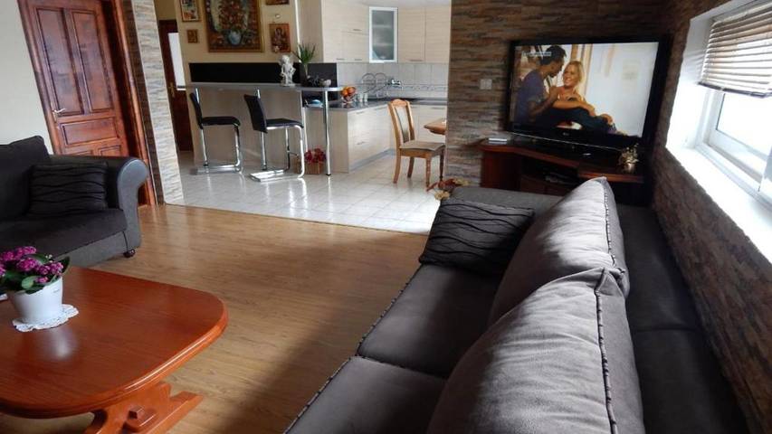 Appartamento per 5 persone, con balcone, con animali domestici in Montenegro