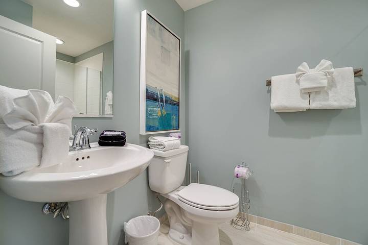 Vacation rental for 4 people, with yard and pool as well as hot tub in Panama City Beach