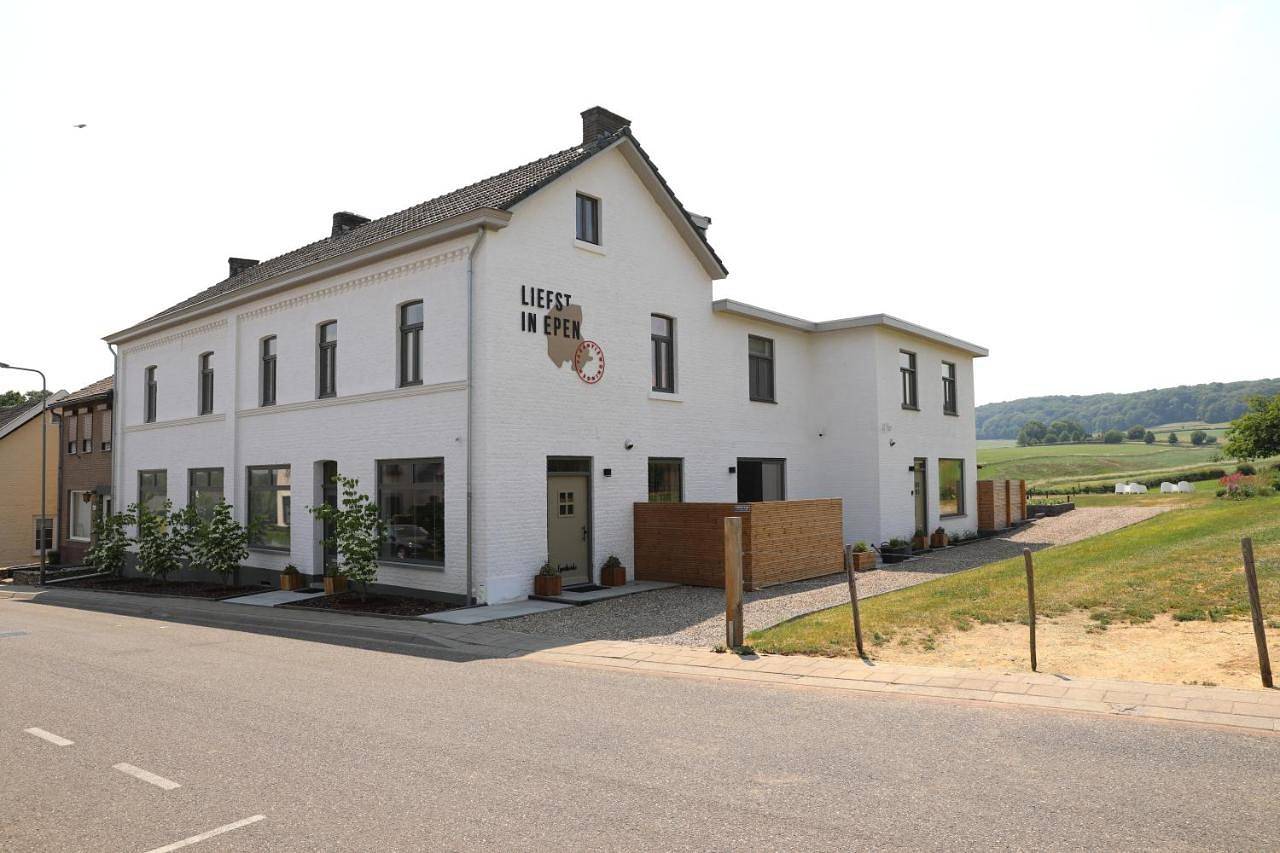 Geheel appartement, Apartment with Terrace in Limburg