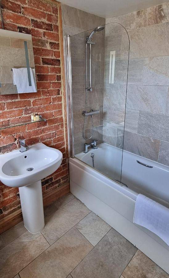 Double Room with Private Bathroom in Lincoln, Lincolnshire