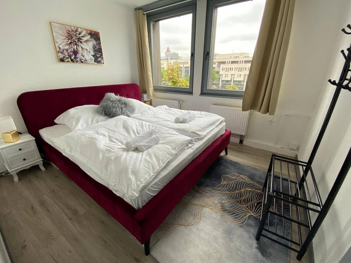 Ganze Wohnung, Two-Bedroom Apartment in Stuttgart-Mitte, Stuttgart