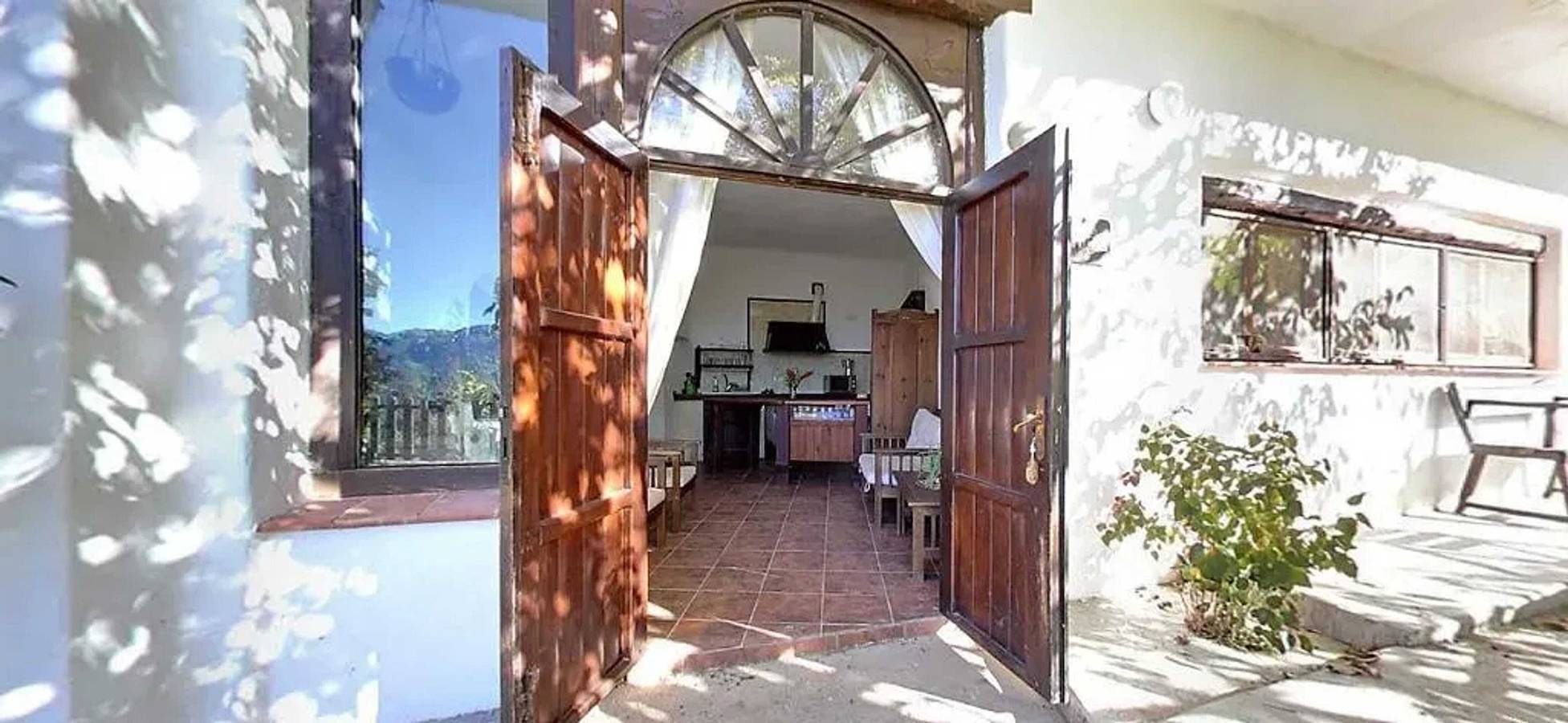 Ganze Wohnung, Geräumige Wohnung mit Pool in Yeste - 120 m² - 10 Personen in Yeste, Calares del Mundo y de la Sima