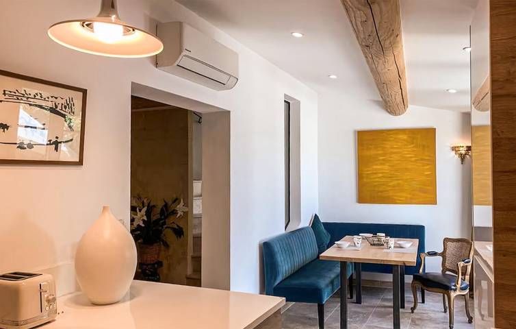 Apartamento de lujo con piscina, aire acondicionado y WiFi | 500m de Chez Adrien in Fontvieille, Region de Arles