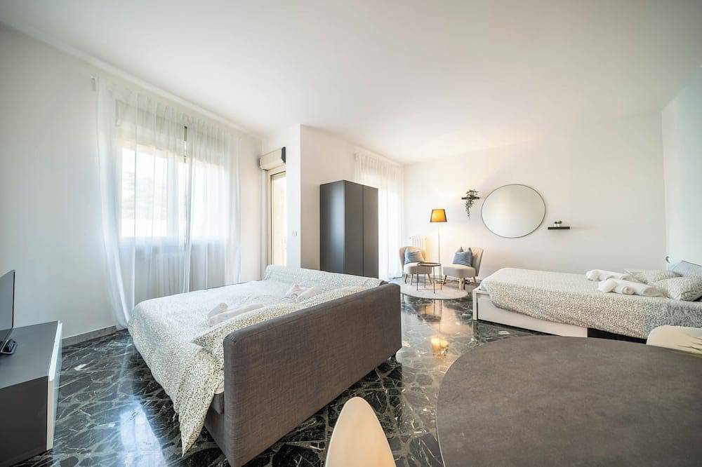 Entire apartment, The Sunset - Free Parking in Conversano, Bari Province