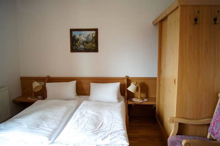Ferienwohnung für 2 Personen, mit Balkon und Garten sowie Sauna, kinderfreundlich in Kössen - 3