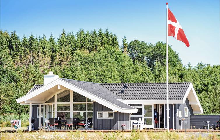 Ferienhaus für 6 Personen, mit Terrasse und Whirlpool sowie Garten und Sauna - 1