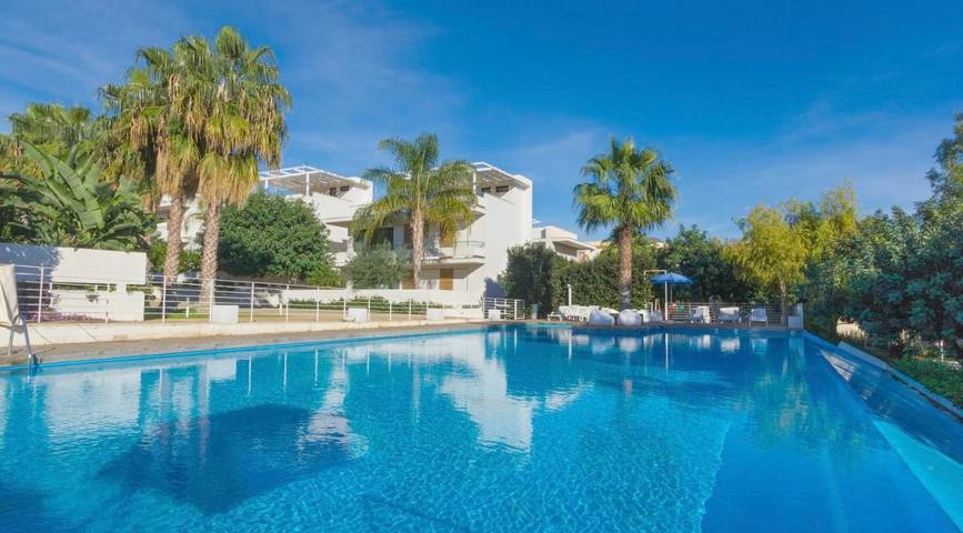 Location de vacances pour 3 personnes, avec vue ainsi que jardin et piscine à Ragusa - 4