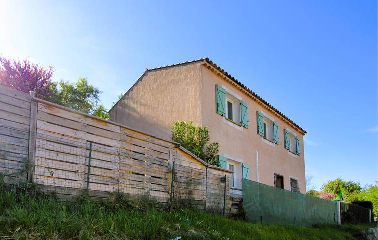 Casa de vacaciones para 8 personas, con jardín además de piscina y terraza - 1
