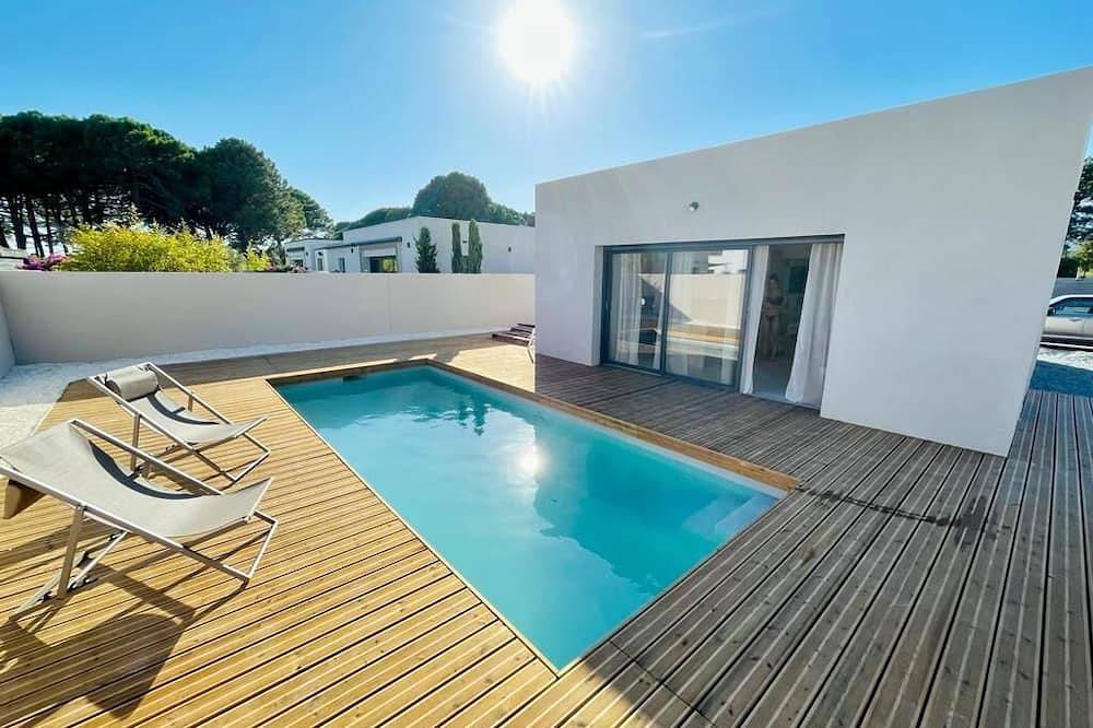Villa avec piscine privée, in Cala Rossa, Lecci