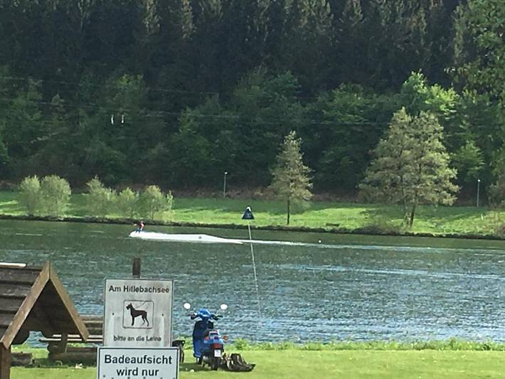 Ferienwohnung für 3 Personen, mit Terrasse und Seeblick sowie Ausblick in Nordrhein-Westfalen