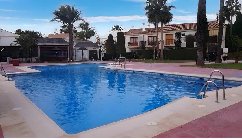 Appartement entier, Appartement « Vera Playa » avec piscine commune, Wi-Fi et climatisation in Playas de Vera, Vera