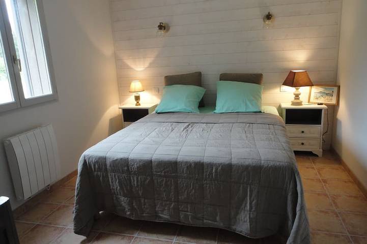 Location de vacances pour 4 personnes, avec terrasse et jardin à Sainte-Nathalène - 2