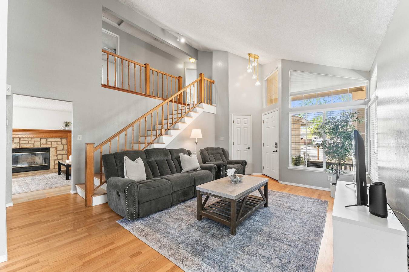 Cozy 3Br Family Home with Patio & Bbq grill, Close to Casinos and Shops in Reno, Nevada