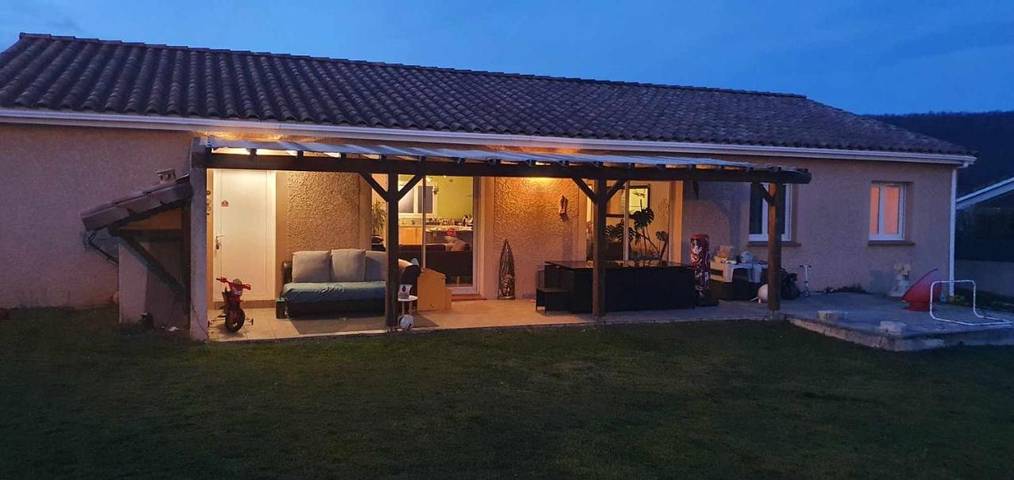 Villa pour 6 personnes, avec vue ainsi que jardin et piscine dans l' Ariège - 3