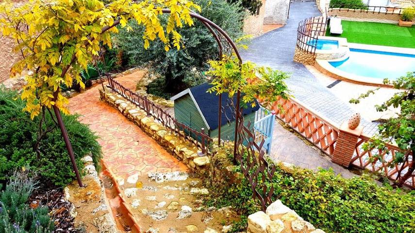 Casa rural para 7 personas, con jardín además de piscina y jacuzzi en Sierra Sur Jaen - 4