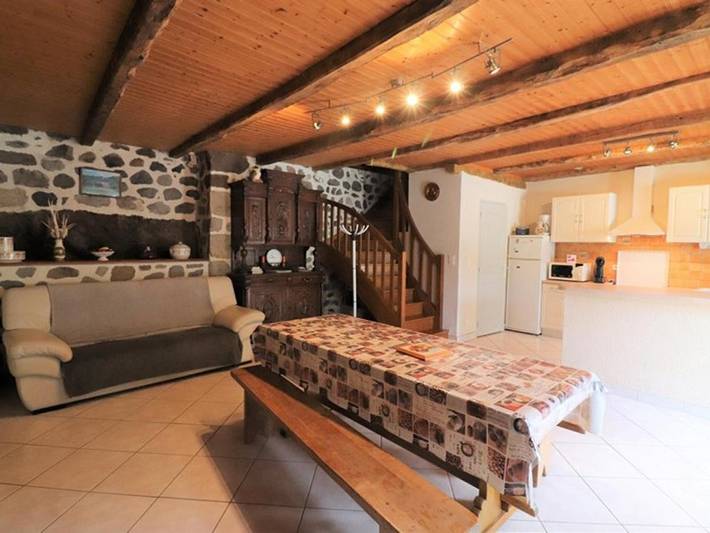 Location de vacances pour 4 personnes, avec jardin à Thiézac - 4