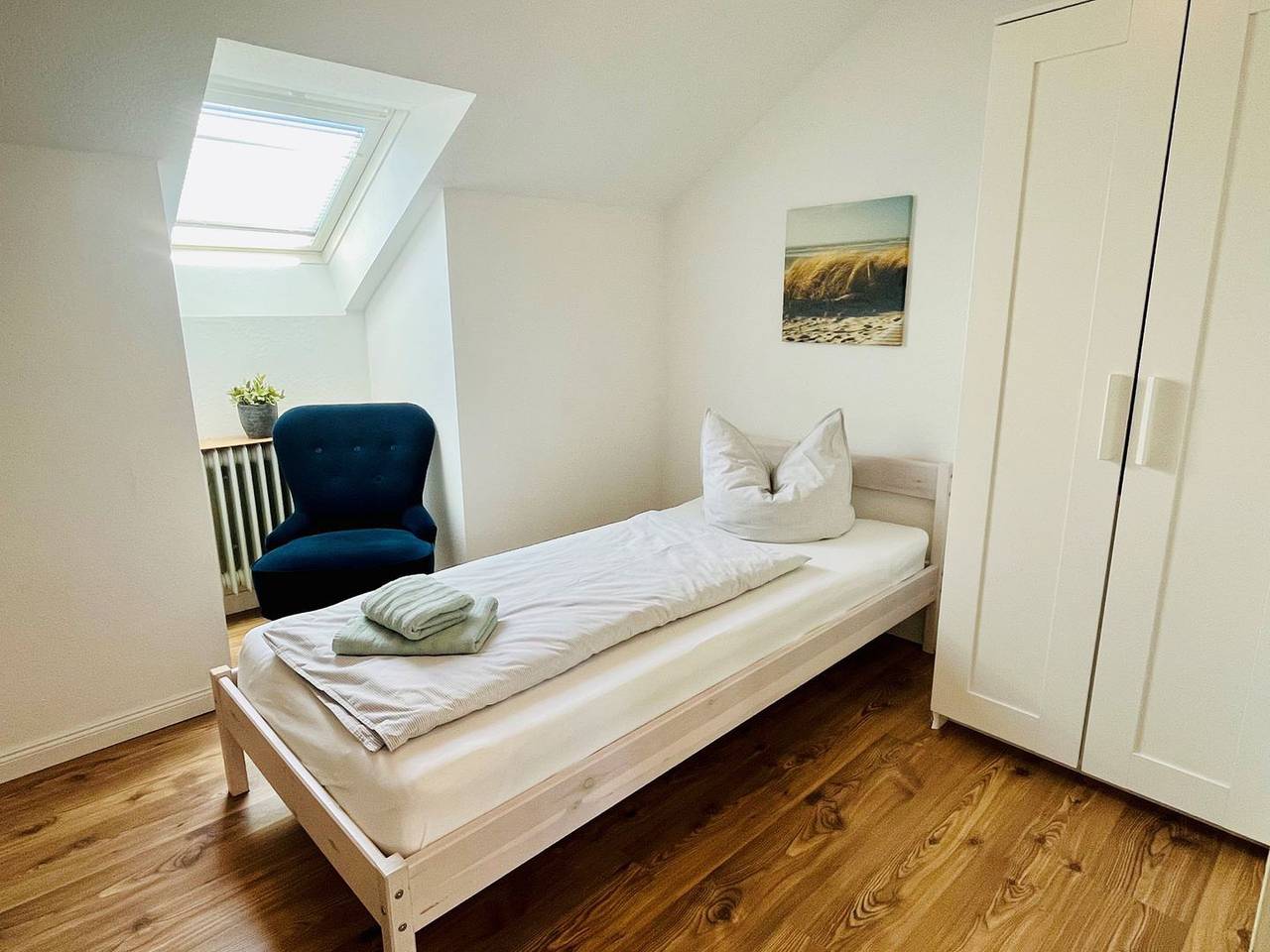 Ganze Wohnung, See Apart 7 - 55qm Ferienglück auf 2 Ebenen mit Balkon in ruhiger Lage in Öhningen, Untersee