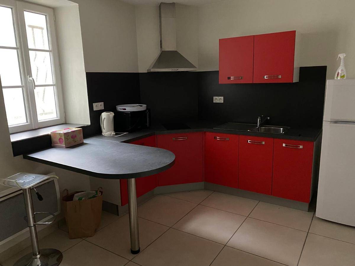 Appartement entier, Appartement calme centre ville historique in Ussel, Région d'Ussel