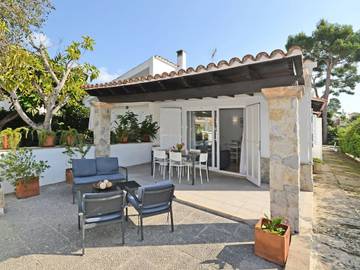Villa in Playa de Alcúdia, Alcúdia für 6 