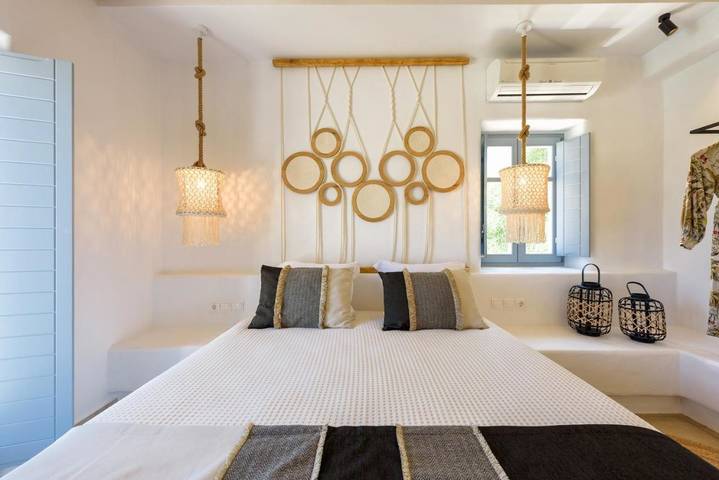 Location de vacances pour 12 personnes, avec vue ainsi que jardin et piscine dans Drios - 3