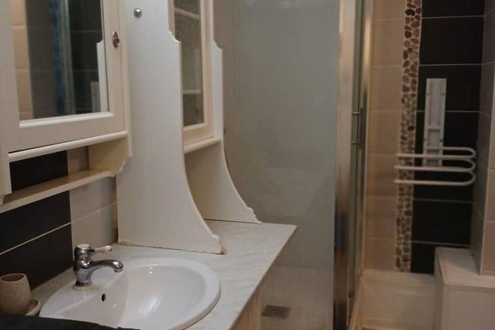 Gîte pour 3 personnes à Savignac-les-Ormeaux - 4