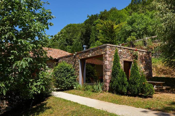 Maison de campagne pour 6 personnes, avec jardin et vue, animaux acceptés à Camprodon - 4