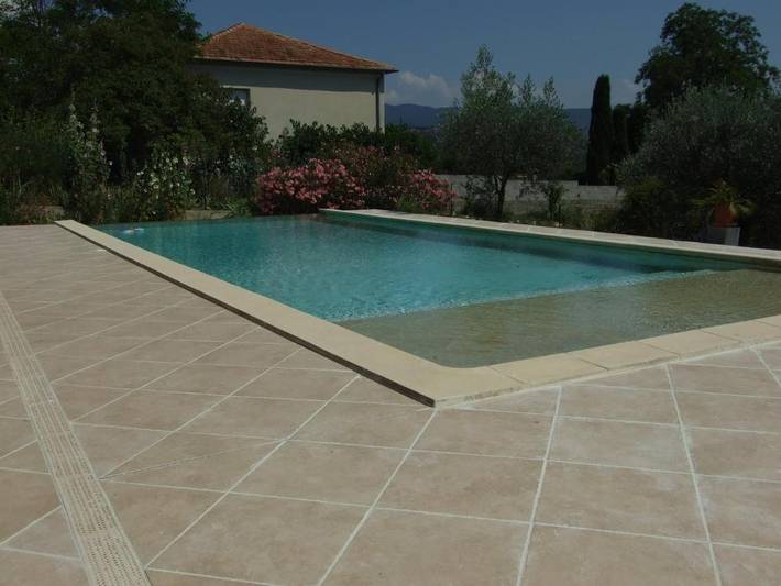 Gîte pour 4 personnes, avec jardin et piscine ainsi que vue et terrasse à Saint-Marcellin-lès-Vaison - 3