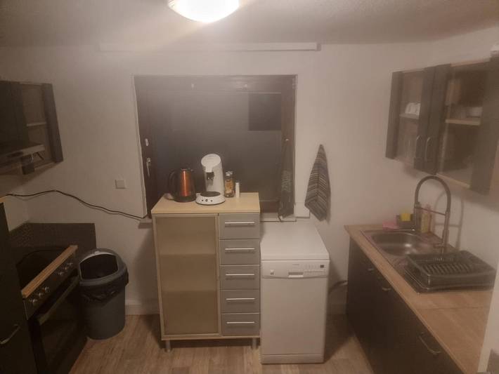 Entire apartment, Apartment 'Monteurunterkünfte' with 4 Bedrooms, Wi-Fi, Parking, near Ulm and Stuttgart in Merklingen, Albtäler Radweg Region