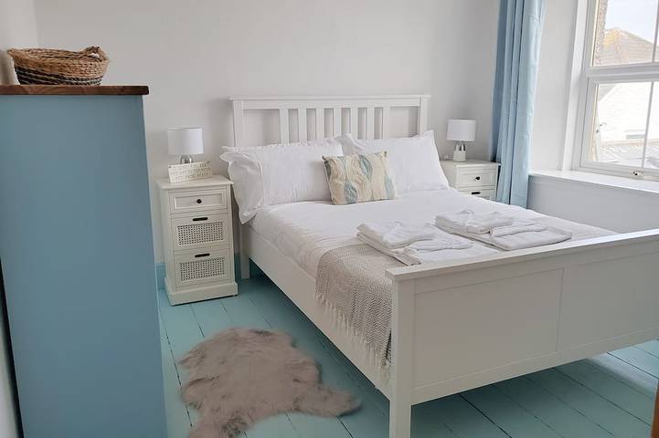Central Newquay Cottage: Quiet Street Close to Beaches, Shops & Dog-Friendly in Newquay, Cornualles