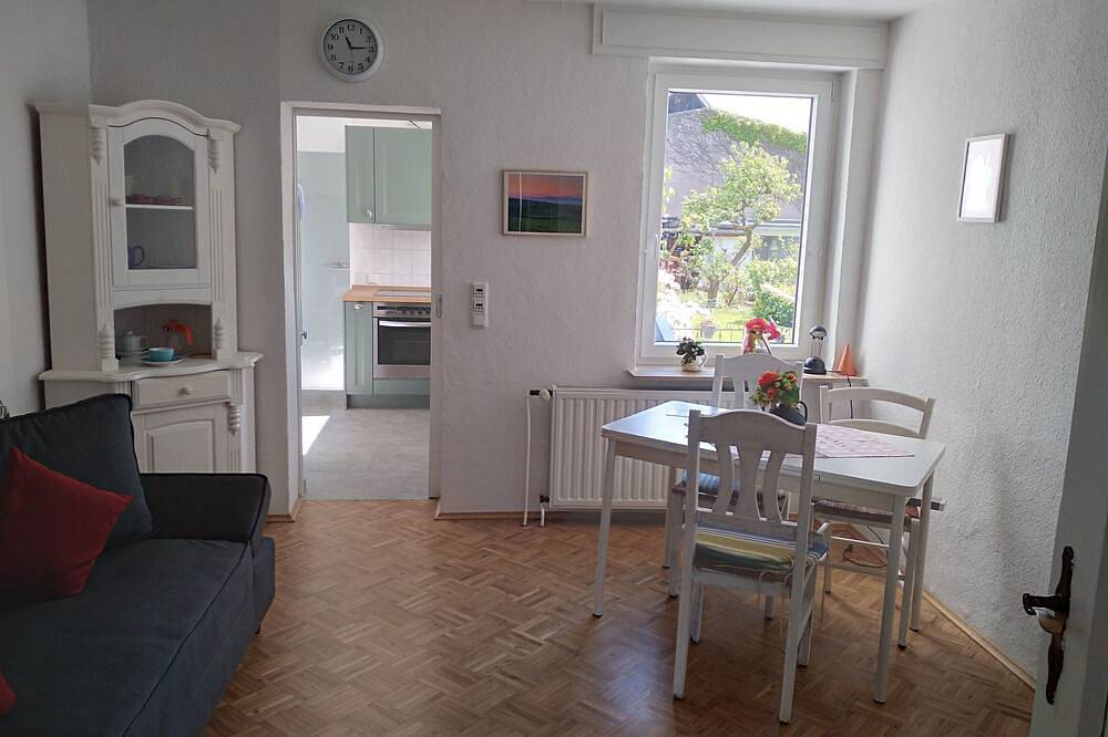 Ganze Wohnung, Urlaub einmal anders in Mülheim-Ruhr-Broich\n Wohnung: Morgensonne in Linksruhr, Mülheim an der Ruhr