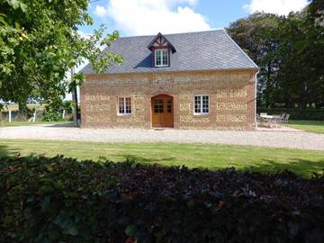 Gîte pour 6 personnes, avec jardin et terrasse en Normandie
