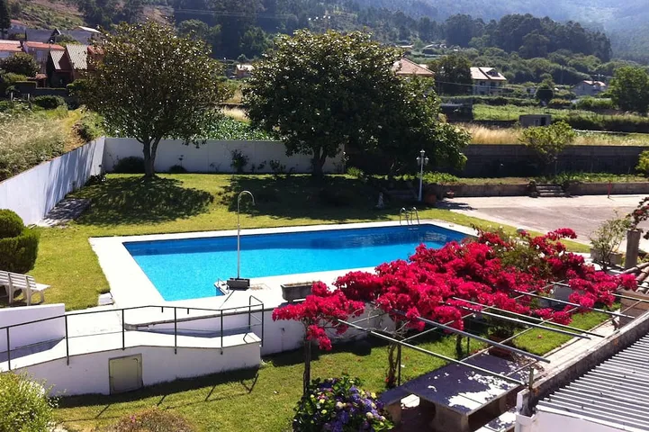 Holiday apartment for 4 people, with pool and garden, with pets - 1
