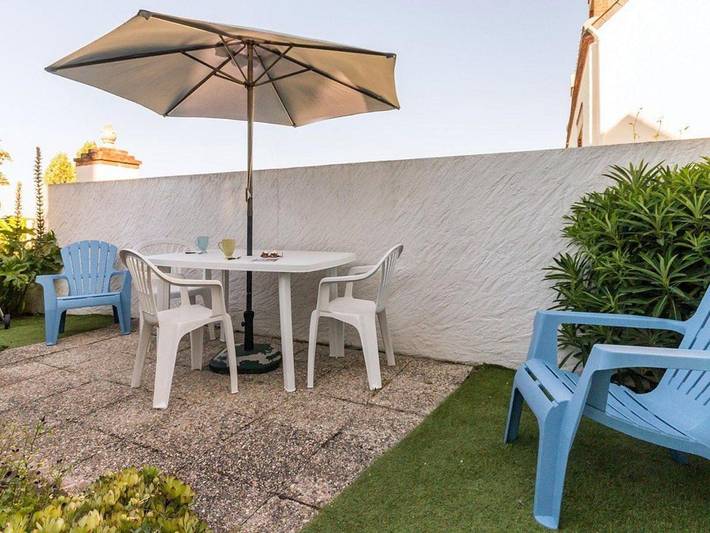 Location de vacances pour 2 personnes, avec terrasse et jardin à Saint-Malo-de-Guersac - 2