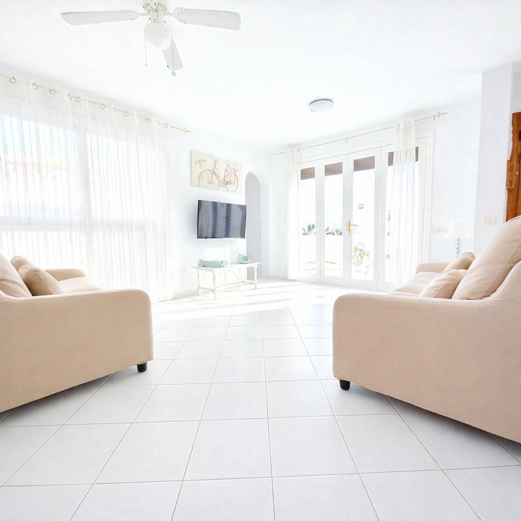 Entire apartment, Sunny Daze, Golf del Sur in Golf del Sur, San Miguel de Abona