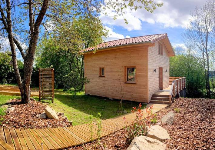 B&b voor 4 personen, with sauna and uitzicht as well as terras and tuin in Loire