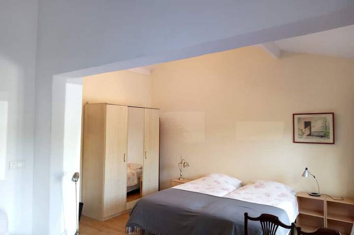 Gîte pour 2 personnes, avec jacuzzi et jardin ainsi que terrasse et piscine à Boutenac - 4