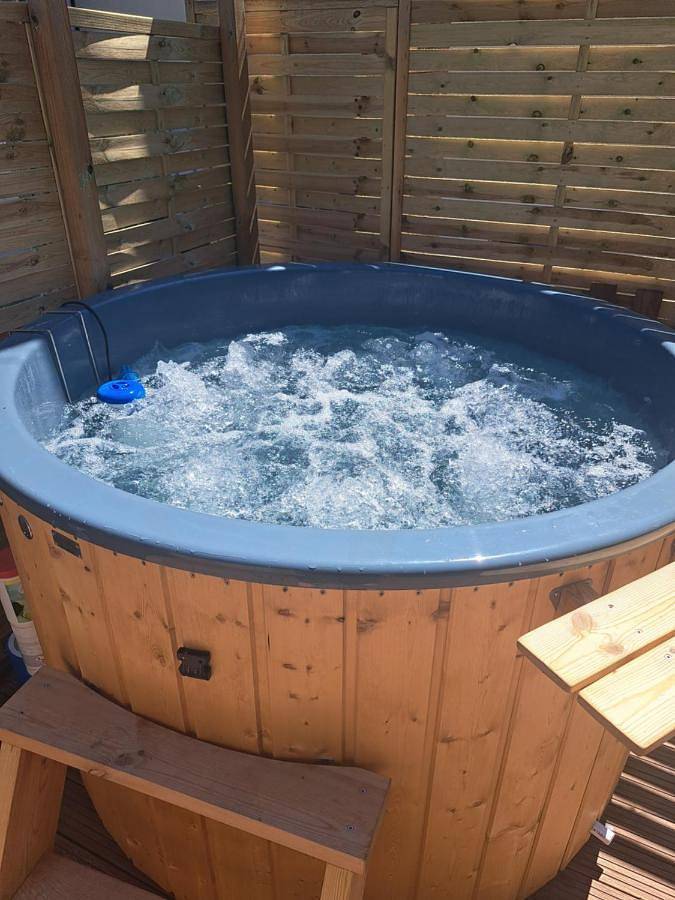 Cabane Spa Nord'Gouis in Cournon-d'Auvergne, Région de Clermont-Ferrand