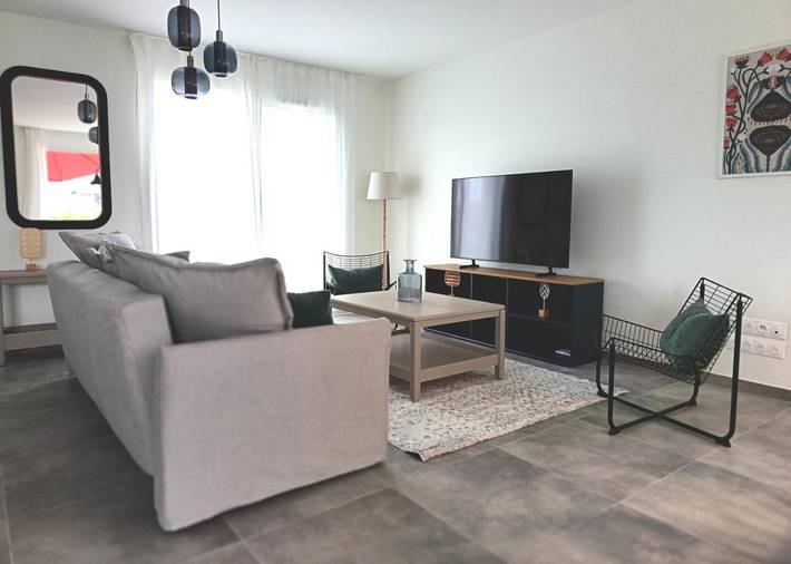 Location de vacances pour 6 personnes, avec jardin et vue à Vic-le-Comte