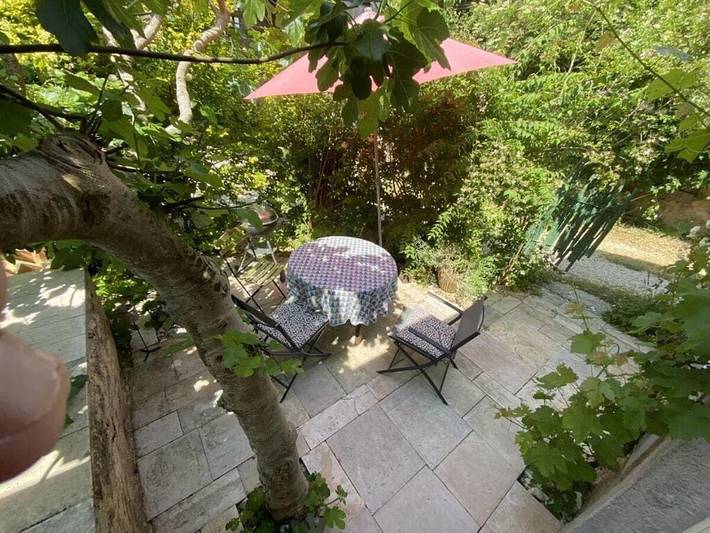 Bateau pour 3 personnes, avec piscine ainsi que terrasse et jardin à Fain-lès-Moutiers - 4