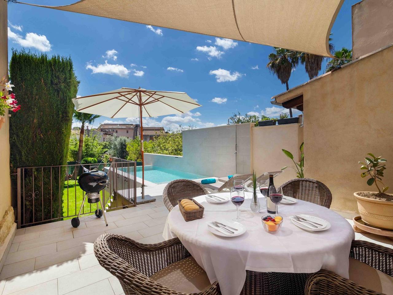Can Olivera - Preciosa casa de pueblo con piscina privada en Llubí in Llubí, Interior de Mallorca