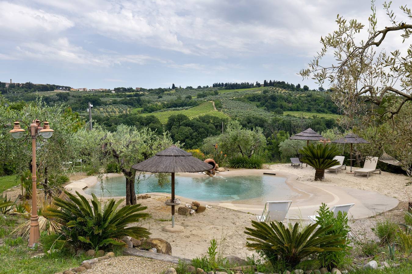 Villa 'Virgilio Colline Del Chianti' mit Bergblick, Wi-Fi und Klimaanlage in Tavarnelle Val di Pesa, Barberino Tavarnelle