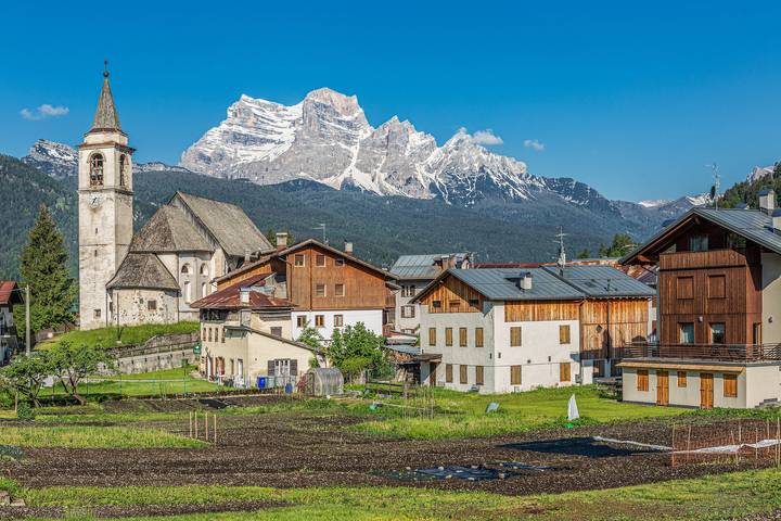 Entire apartment, Apartment 'Casa Lita E Jay A Vinigo' with Mountain View, Private Terrace and Wi-Fi in Vodo di Cadore, Eastern Dolomites
