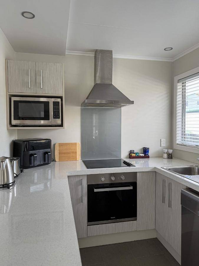 Hôtel pour 2 personnes, avec terrasse et jacuzzi à Raglan - 2