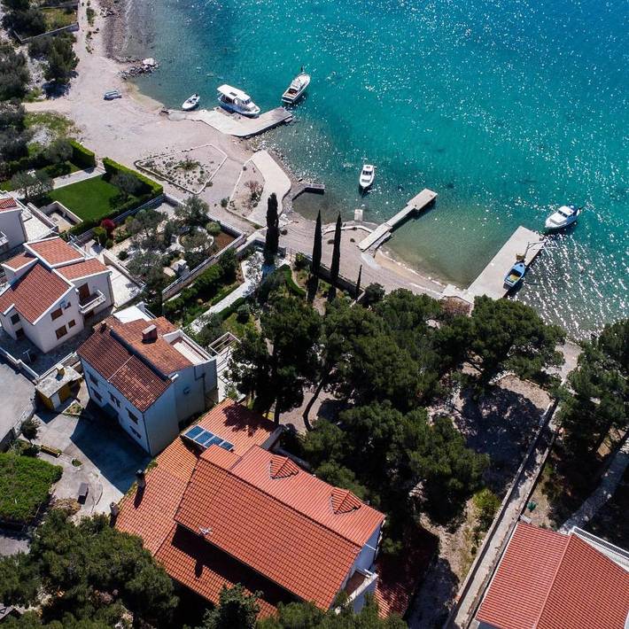 Camping pour 6 personnes, avec piscine ainsi que vue et jardin à Pirovac - 2