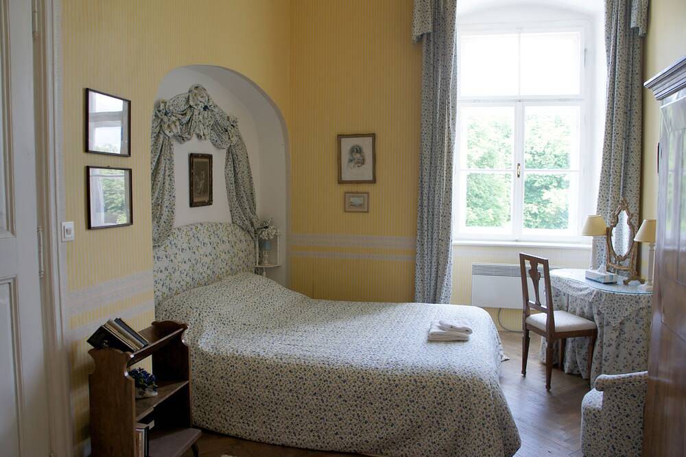 Luxuriöses, einzigartiges barockes Schloss, aufwendig eingerichtet in Sankt Pölten, Traisental